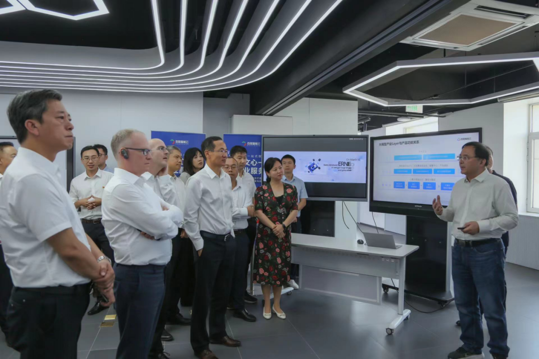 J9国际站 J9受邀参加一汽-大众数字化转型体验日，“大决策”构建数智化开展新方向